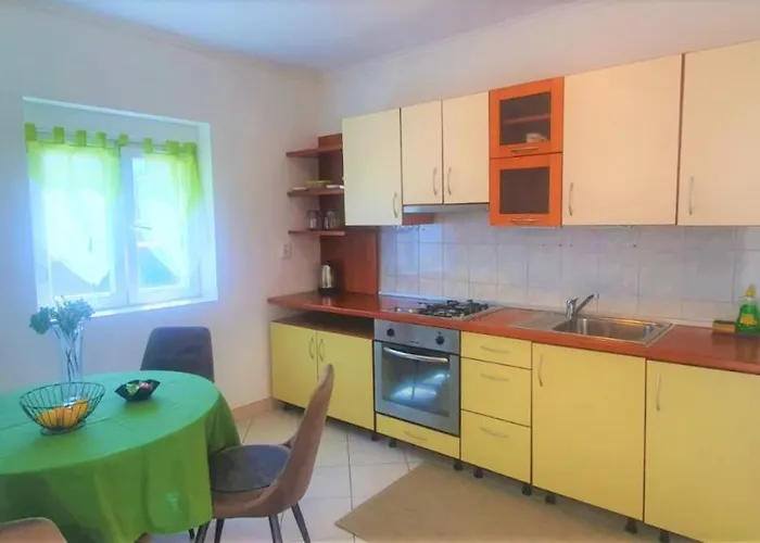 Apartment Fain - Private Parking