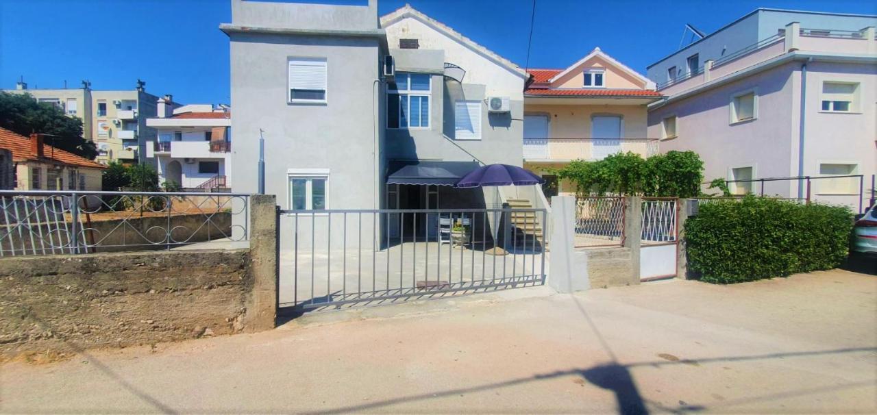 Fain - Private Parking Apartment