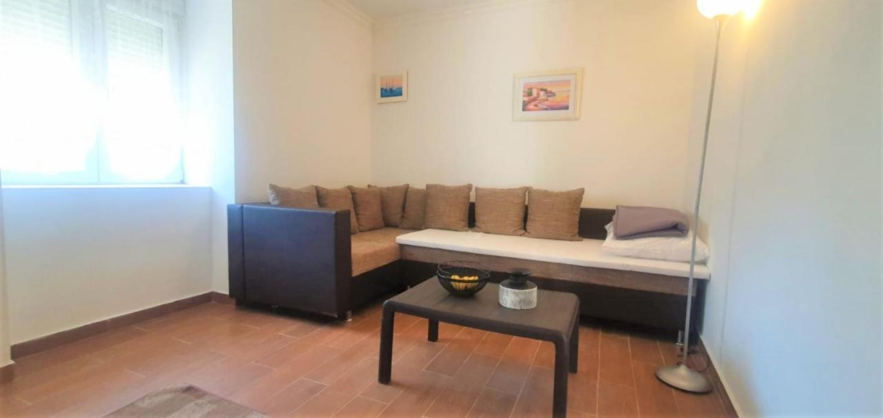 Apartment Fain - Private Parking Zadar